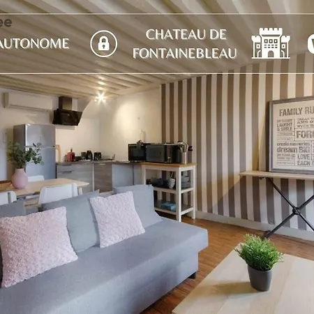 LE BOURBONCentre villeCharme Fontainebleau Extérieur photo